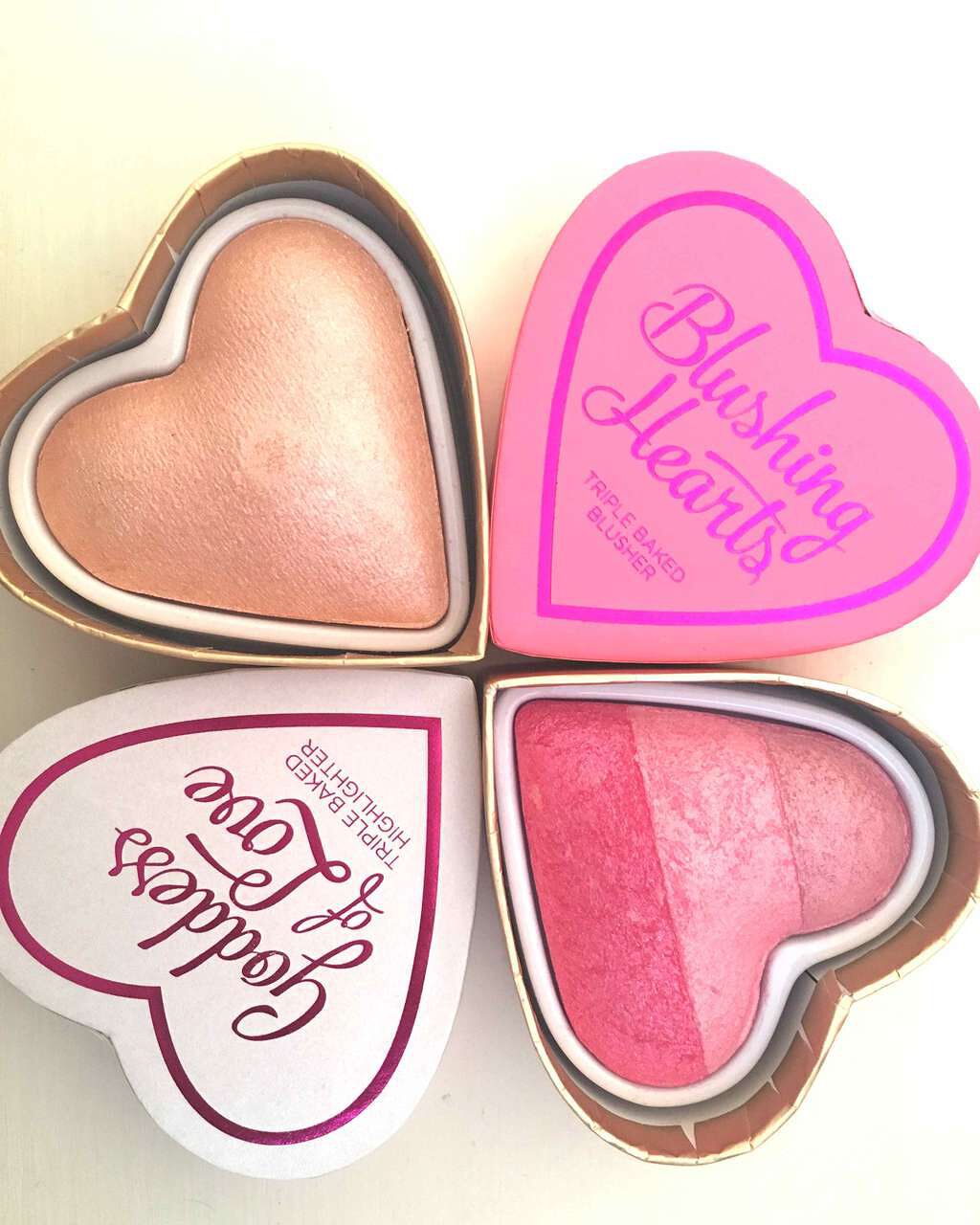 ブラッシング ハート/MAKEUP REVOLUTION/パウダーチークを使ったクチコミ(1枚目)