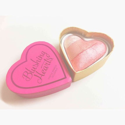 ブラッシング ハート/MAKEUP REVOLUTION/パウダーチークを使ったクチコミ(1枚目)