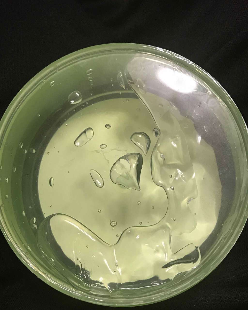 アロエベラ98% モイスチャージェル/スキンガーデン/フェイスクリームを使ったクチコミ(2枚目)