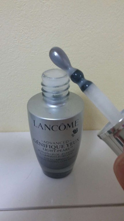 ジェニフィック アドバンスト アイセラム ライトパール/LANCOME/アイケア・アイクリームを使ったクチコミ(1枚目)