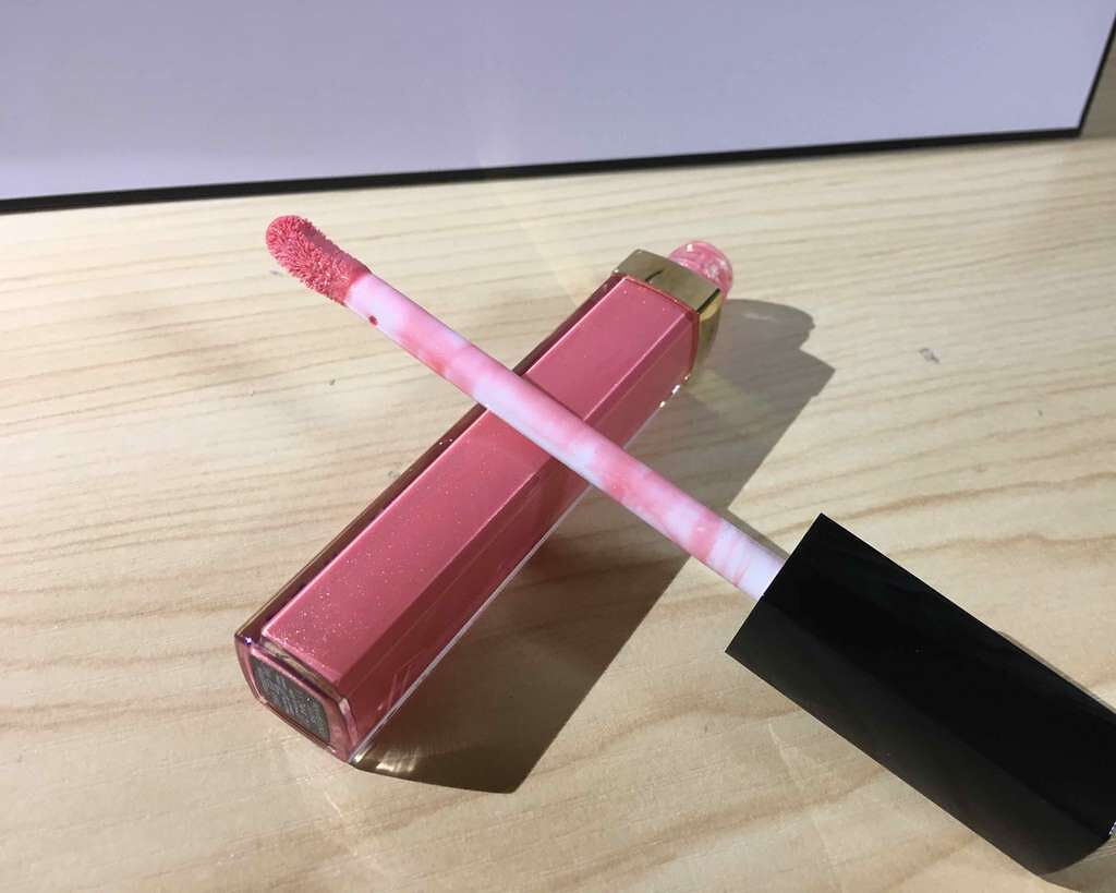 ルージュ ココ グロス/CHANEL/リップグロスを使ったクチコミ（1枚目）