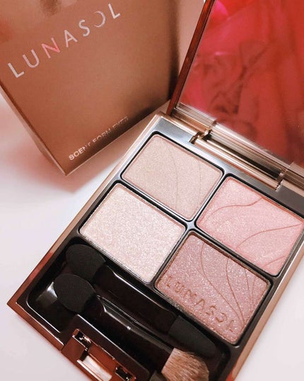 セントフォルムアイズ/LUNASOL/アイシャドウパレットを使ったクチコミ(1枚目)