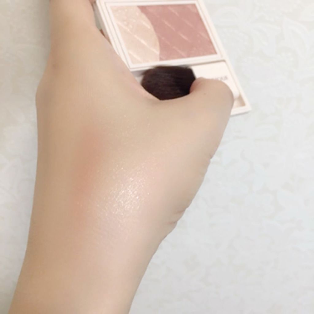 グロウチーク/ESPRIQUE/パウダーチークの動画クチコミ2つ目