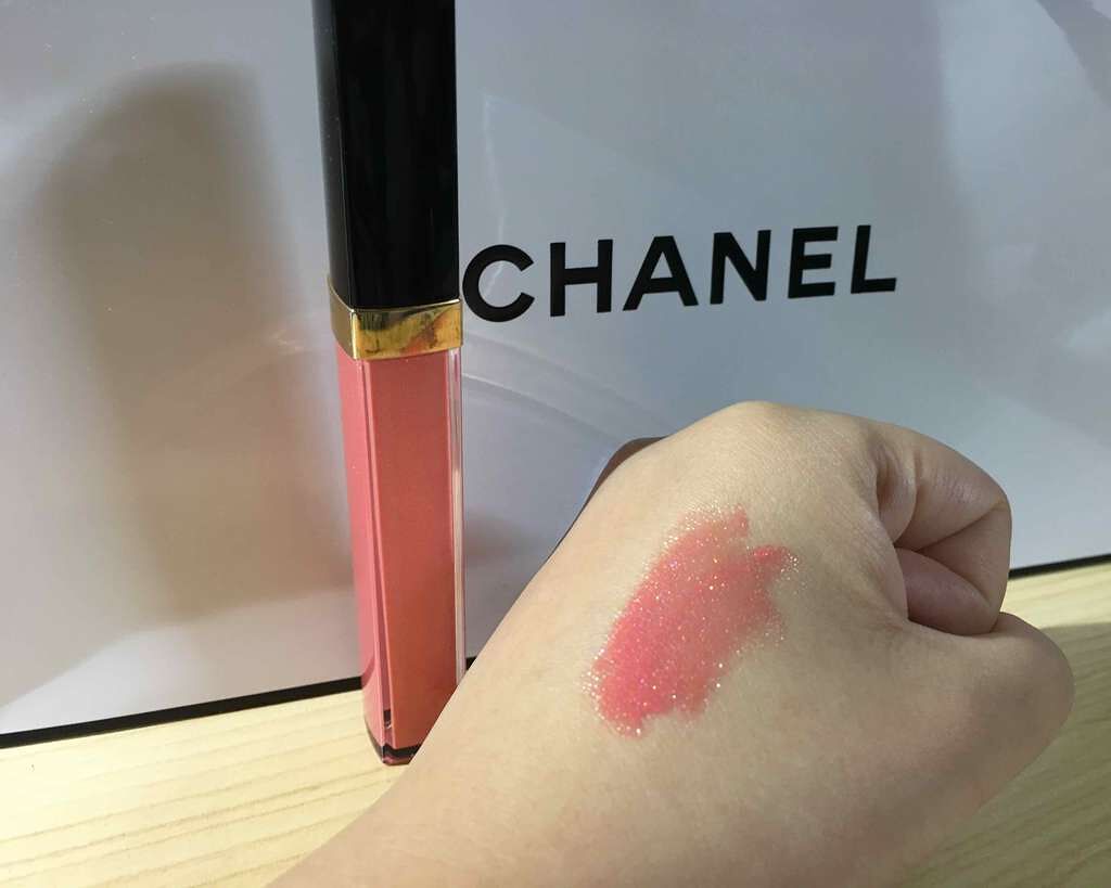 ルージュ ココ グロス/CHANEL/リップグロスを使ったクチコミ（2枚目）