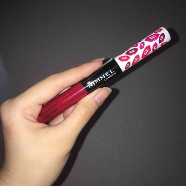 RIMMEL
プロボカリプス リップカラー💄
550番

プチプラコスメ王道のリンメルの、マットティントリップ💫

すごい発色がいいですし、ティント要素がとにかくすごい。
とにかく落ちないので、服とかに