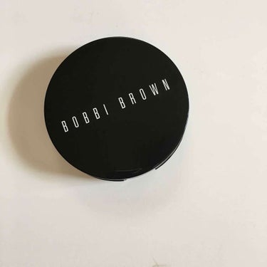 BOBBI BROWN イルミネイティング ブロンジング パウダーのクチコミ「細かなラメが入っていて肌にのせたときに
キレイです🌈💕

発色もよくてかわいい色味❤️

でも.....」（1枚目）