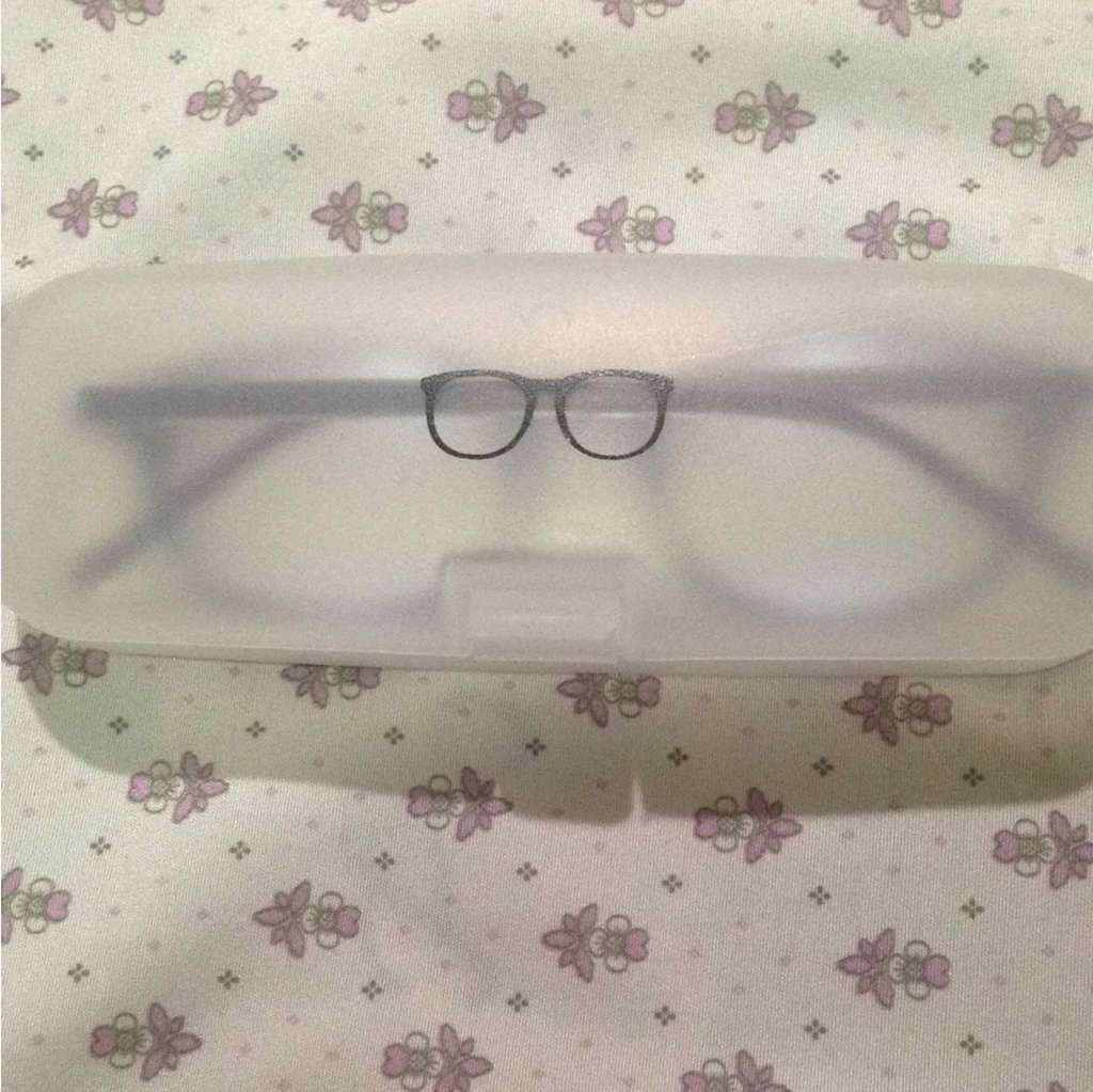 キャンドゥ メガネケース