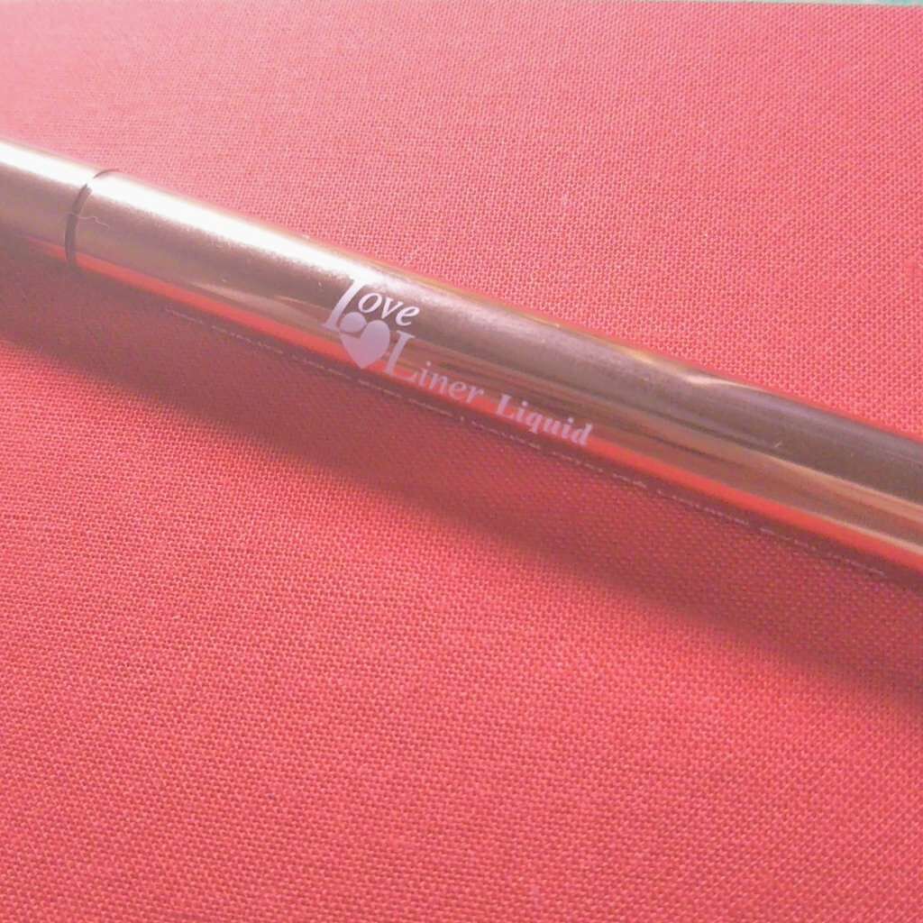 ラブ・ライナー リキッドアイライナーＲ３/ラブ・ライナー/リキッドアイライナーを使ったクチコミ（1枚目）