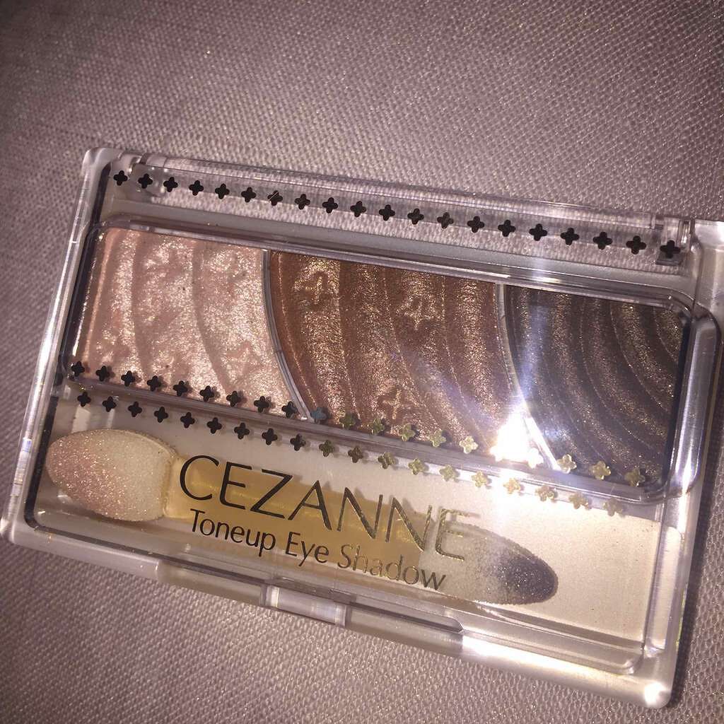 トーンアップアイシャドウ/CEZANNE/アイシャドウパレットを使ったクチコミ(1枚目)