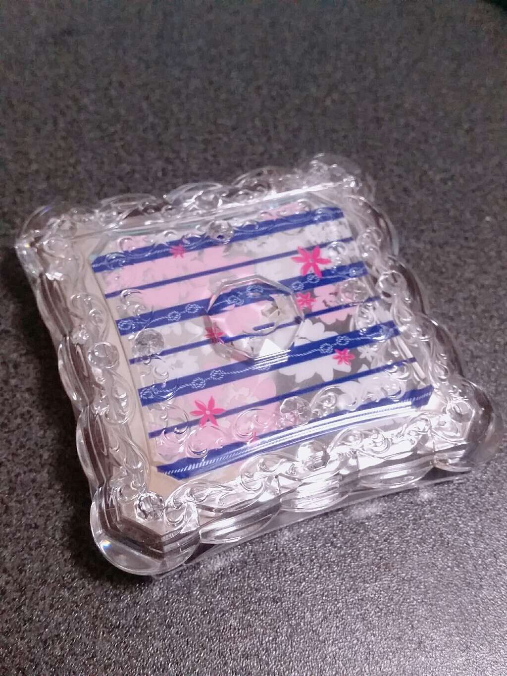 JILL STUART ミックスブラッシュ コンパクト UVヴェールのクチコミ「ブラシは普段使っていないので存在を忘れてて撮るのを忘れました😂ちょっとチクチクするのと小さいの.....」（2枚目）