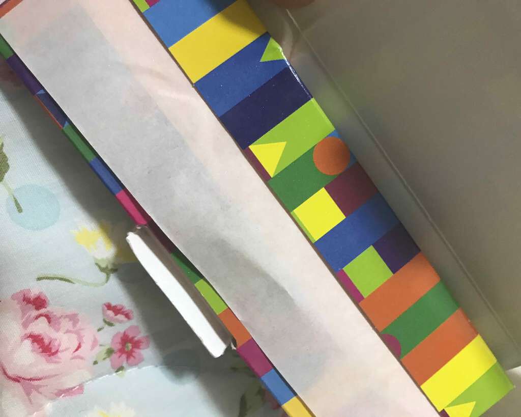 クーピー柄ペーパーファンデーション/デコラガール/あぶらとり紙を使ったクチコミ(2枚目)