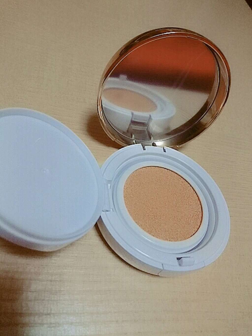 すっぴんパウダー/クラブ/プレストパウダーを使ったクチコミ（1枚目）