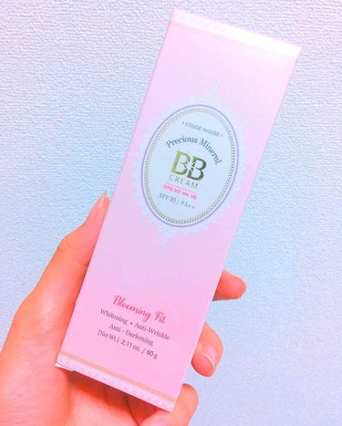 🍓ETUDE HOUSE  プレシャス ミネラル BBクリーム ブルーミングフィット🍓

1563円

SPF30   PA++

ツヤ感のあるBBクリームです
学校の時これだけで行ってます🗣

プッシ