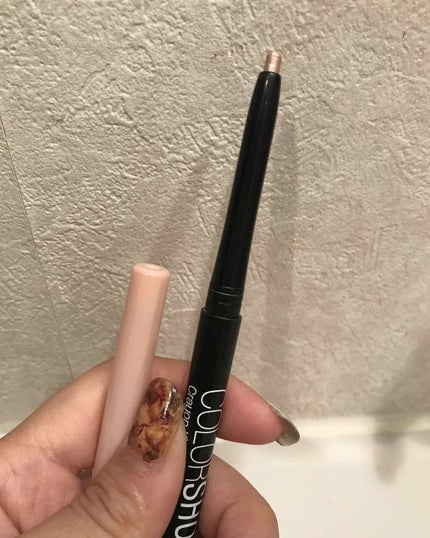 カラー ショー ライナー BE-1 シャイニーベージュ/MAYBELLINE NEW YORK/ペンシルアイライナーの画像