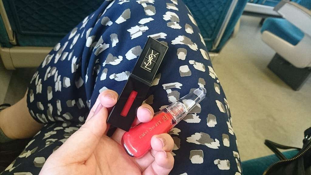 ルージュ ピュールクチュール ヴェルニ ヴィニルクリーム/YVES SAINT LAURENT BEAUTE/口紅を使ったクチコミ(1枚目)