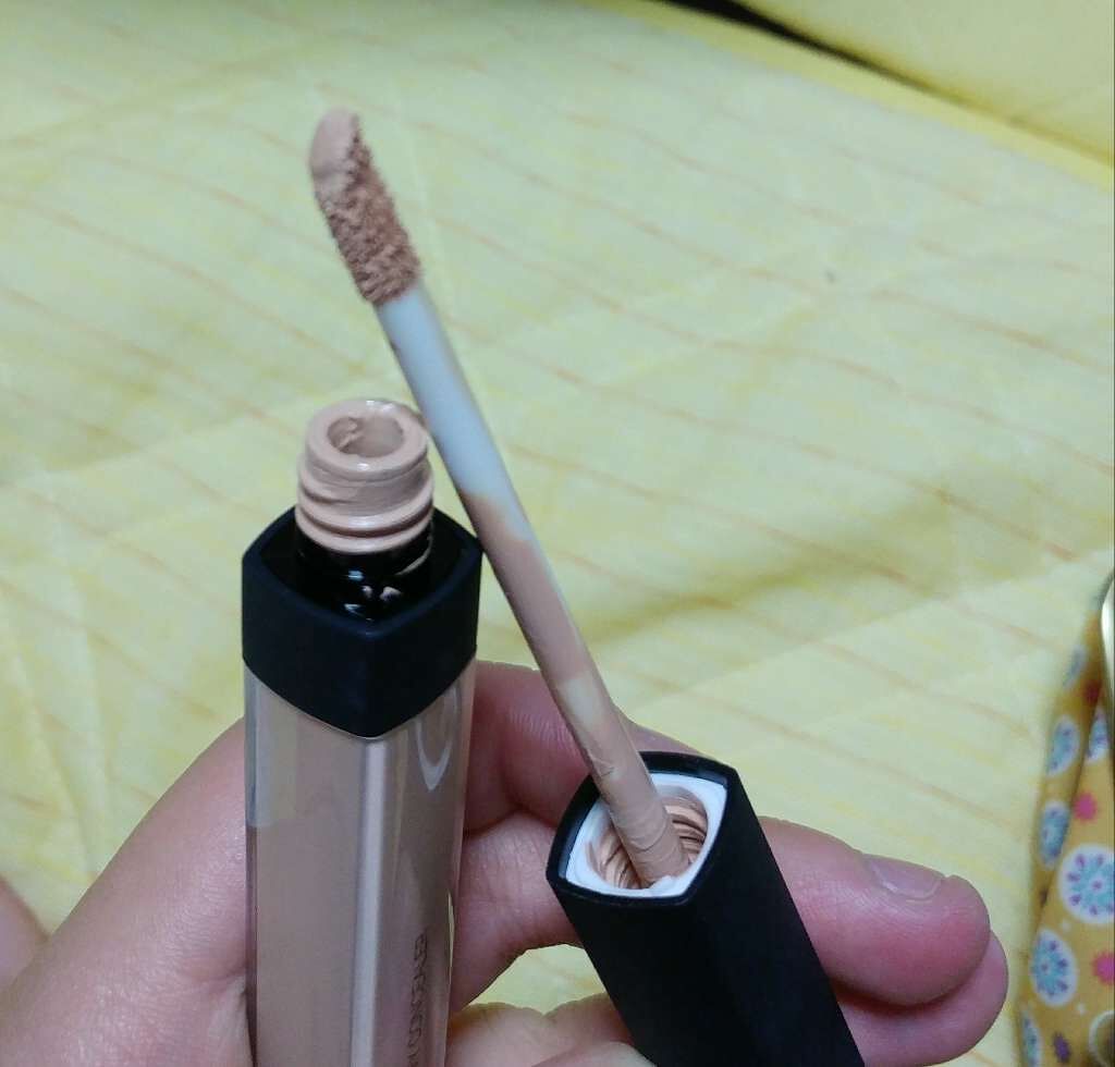 ラディアントクリーミーコンシーラー/NARS/リキッドコンシーラーを使ったクチコミ(2枚目)