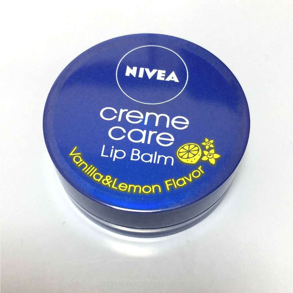 ニベア クリームケア リップバーム バニラ&レモンの香り/ニベア/リップケアを使ったクチコミ(1枚目)