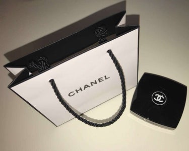 レ キャトル オンブル 286 シティ ライツ/CHANEL/アイシャドウパレットを使ったクチコミ（2枚目）