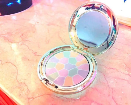 ラ プードル オートニュアンス/Elégance/プレストパウダーを使ったクチコミ(2枚目)