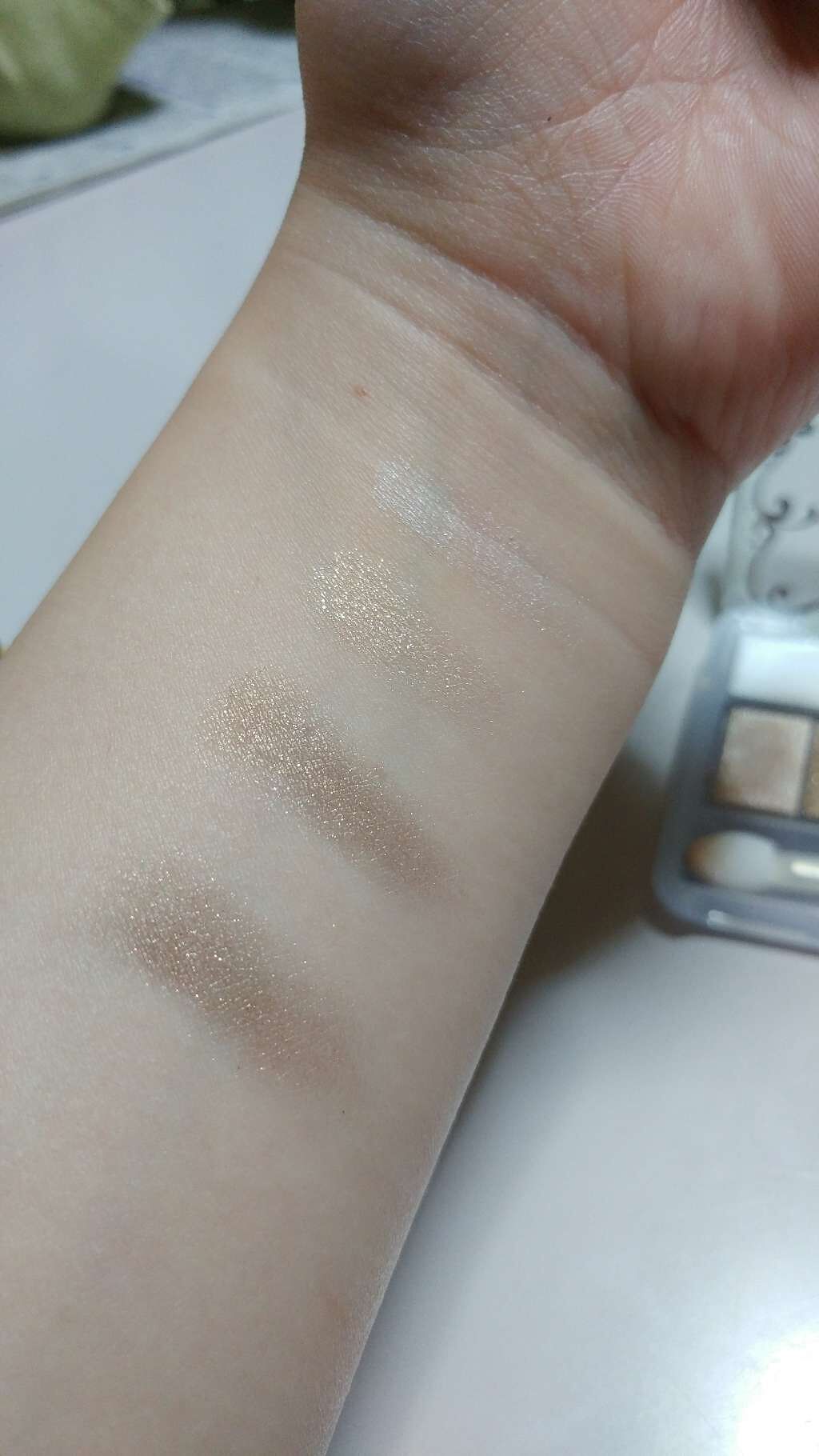 マジョルック(イルミネーター)/MAJOLICA MAJORCA/アイシャドウパレットを使ったクチコミ(3枚目)