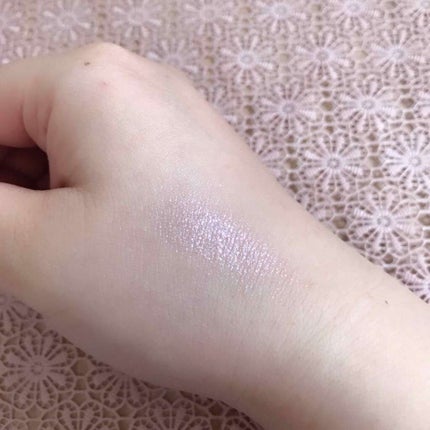 クチュール ホログラム パウダー/YVES SAINT LAURENT BEAUTE/ボディパウダーを使ったクチコミ(3枚目)