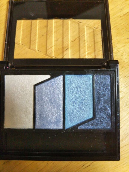 FASIO スポーツ ビューティ ファシオ グラデーションディープアイズのクチコミ「【!青系アイシャドウ減らない方必見!】
Part2
(Part1からの続きです)
使いにく.....」(1枚目)