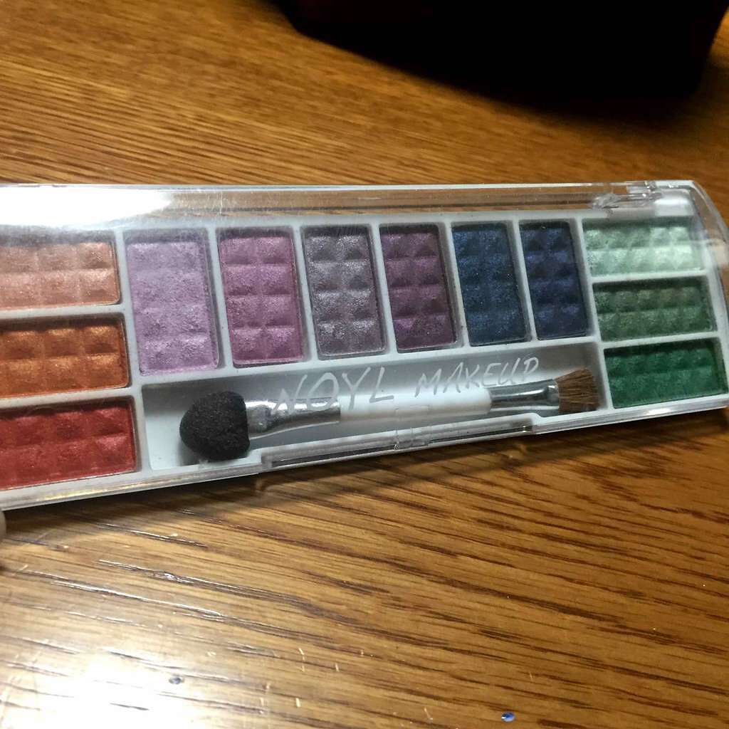 NOYL アイシャドウパレット/NOYL MAKE UP/アイシャドウパレットを使ったクチコミ(1枚目)