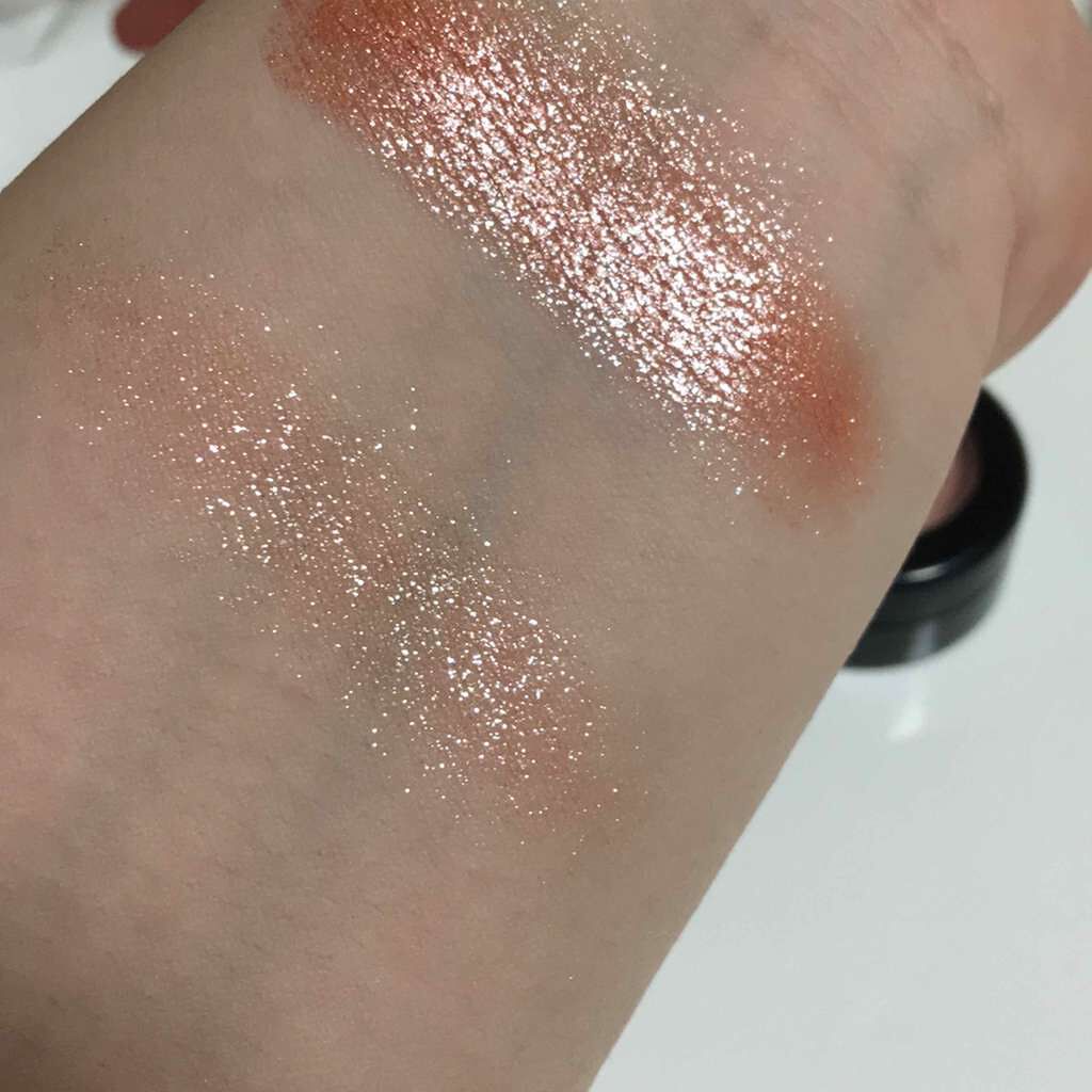 セルフィーフィックスピグメント/Witch's Pouch/単色アイシャドウを使ったクチコミ（3枚目）