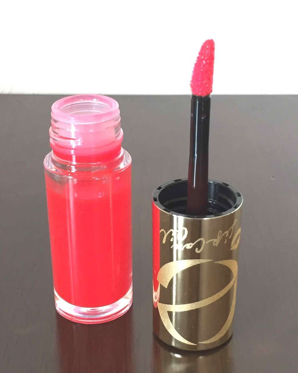 リップケアオイル LO01 ルビーレッド/excel/リップグロスを使ったクチコミ（1枚目）