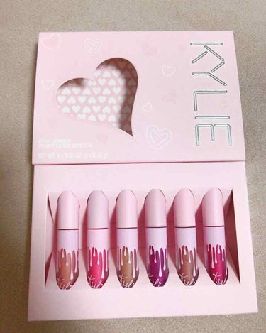 ベルベット リキッド リップスティック/Kylie Cosmetics/口紅を使ったクチコミ（1枚目）