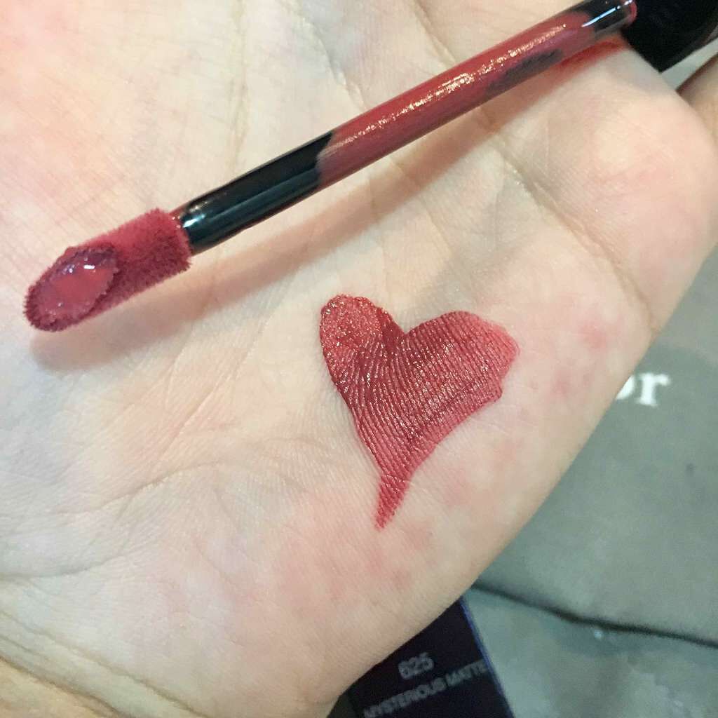 【旧】ディオール アディクト リップ ティント/Dior/リップグロスを使ったクチコミ(2枚目)