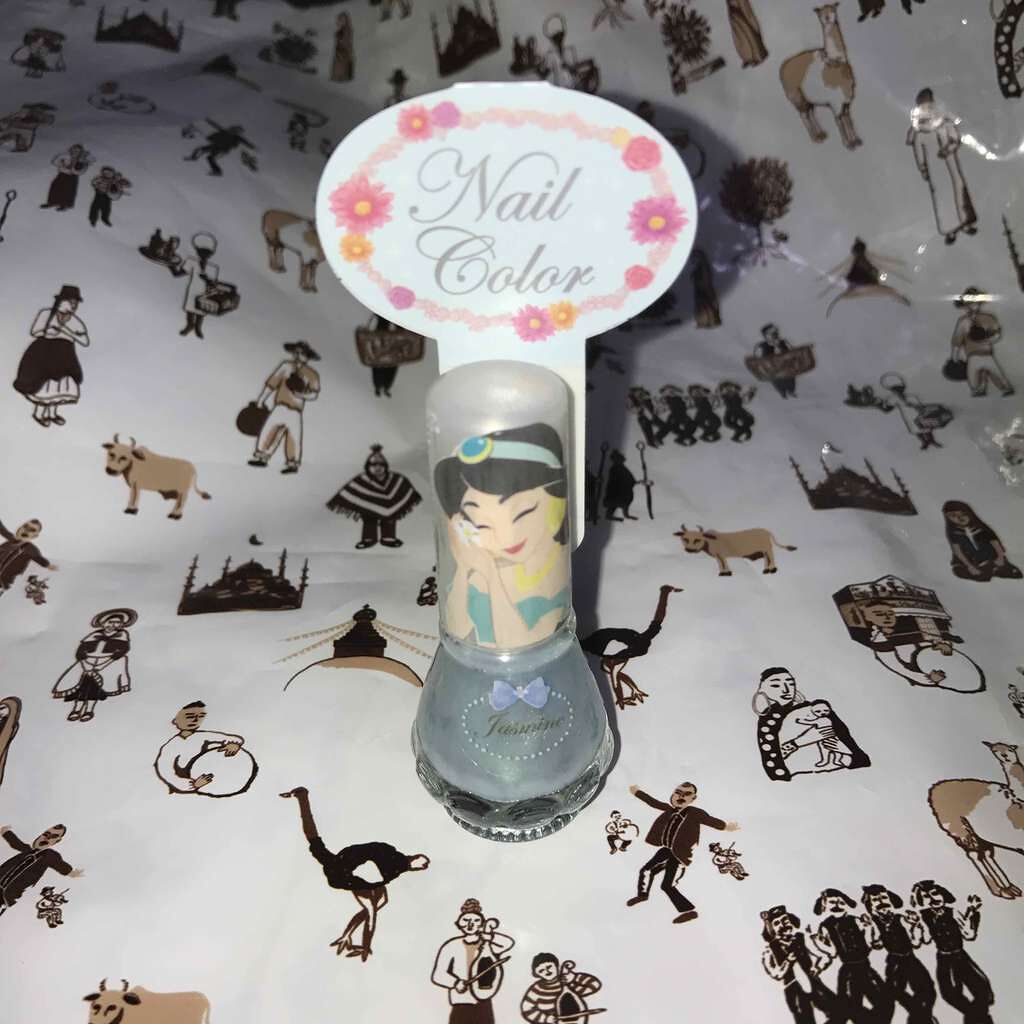 ディズニーストア リップバーム/ディズニーストア/リップグロスを使ったクチコミ(2枚目)