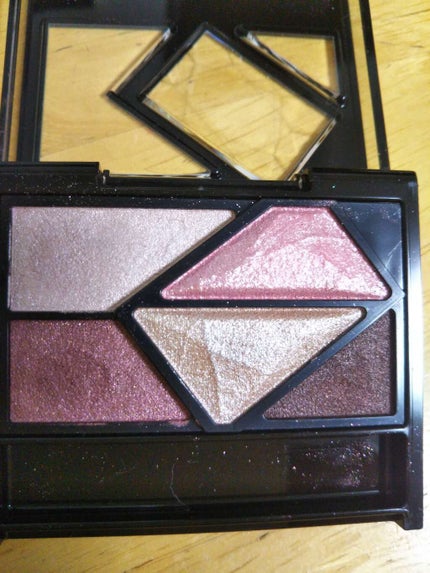 メタルグラマーアイズ/KATE/アイシャドウパレットを使ったクチコミ(2枚目)