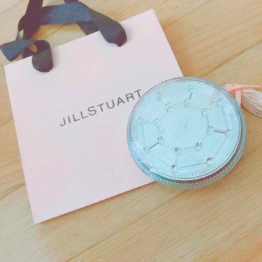 JILL STUART プレストパウダー Nのクチコミ「セザンヌ ''♥''
UVクリアフェイスパウダー 01

ジルスチュアート ''♥''
プレス.....」（2枚目）