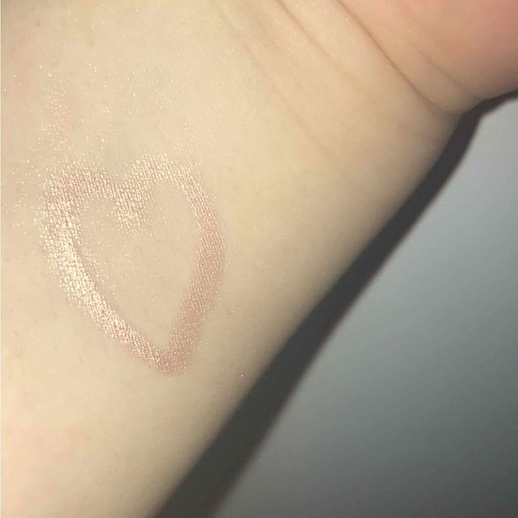 ベルベットシャドースティック(旧)/NARS/スティックアイシャドウを使ったクチコミ(2枚目)