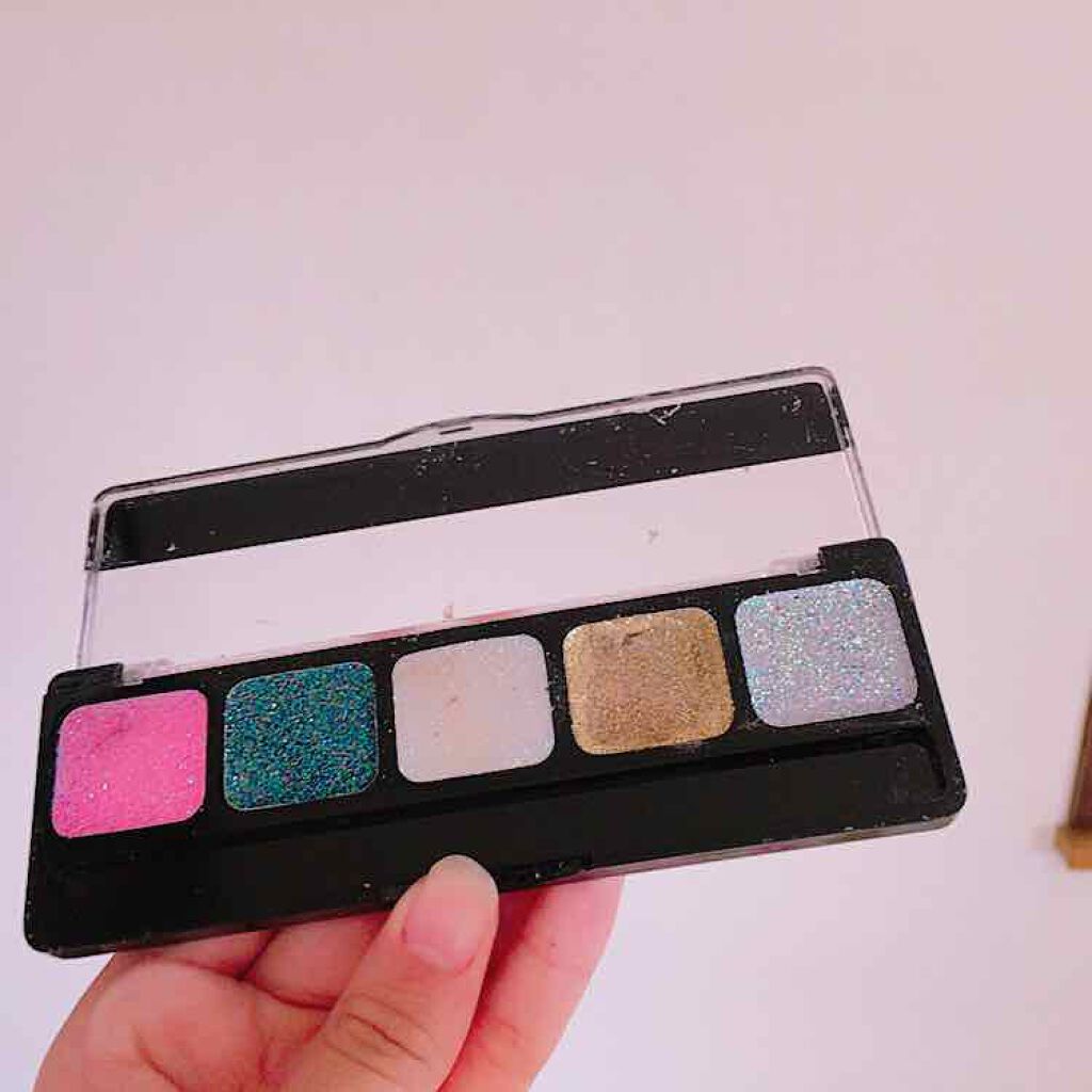 グリッタークリームパレット/NYX Professional Makeup/ジェル・クリームアイシャドウを使ったクチコミ（2枚目）