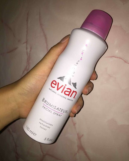 フェイシャルスプレー/エビアン/ミスト状化粧水を使ったクチコミ(1枚目)