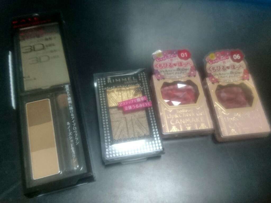 デザイニングアイブロウN/KATE/パウダーアイブロウを使ったクチコミ（1枚目）