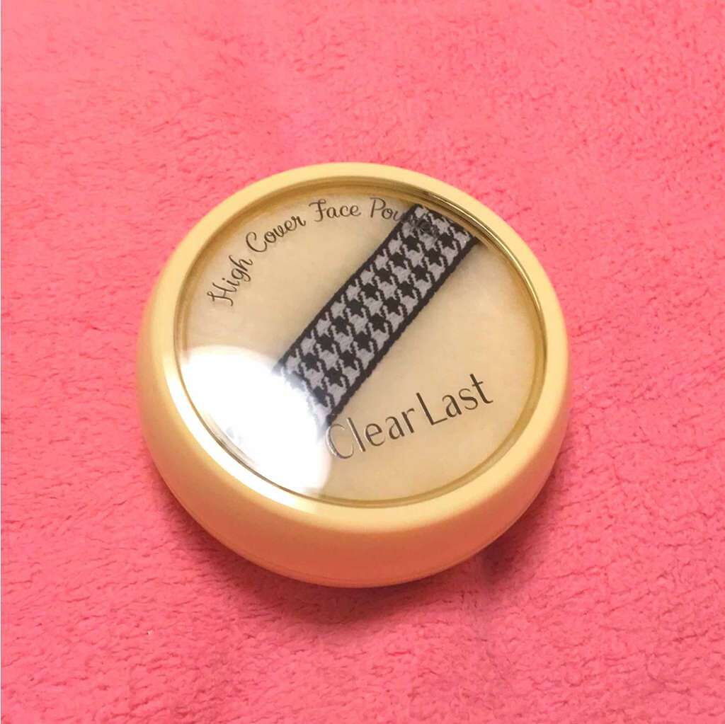 フェイスパウダー ハイカバー 白肌オークル/クリアラスト/プレストパウダーを使ったクチコミ(1枚目)