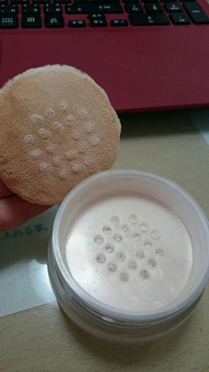 AQ MW フェイスパウダー/DECORTÉ/ルースパウダーを使ったクチコミ(2枚目)