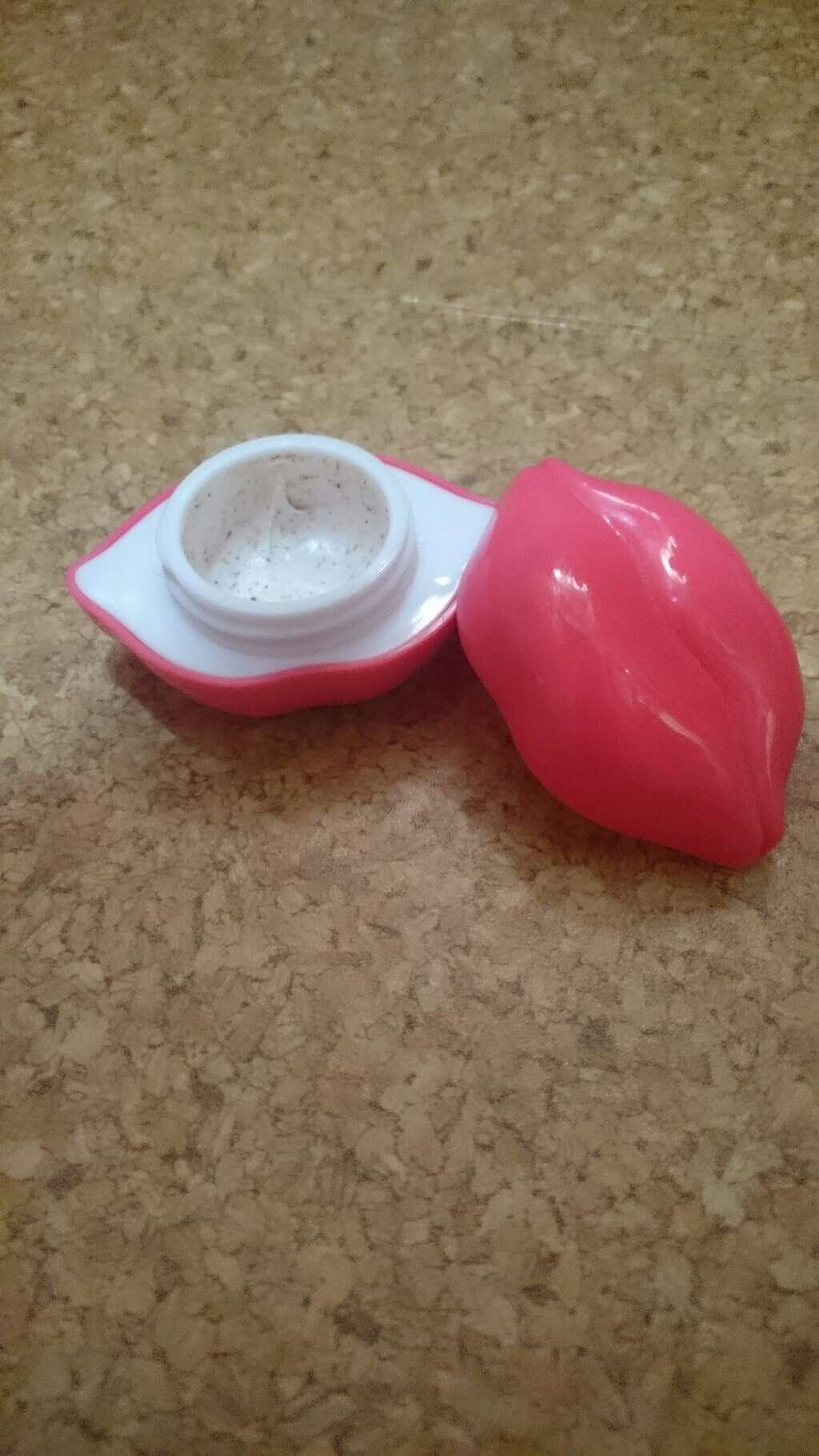 キスキス リップエッセンス バーム/TONYMOLY/リップバームを使ったクチコミ(2枚目)