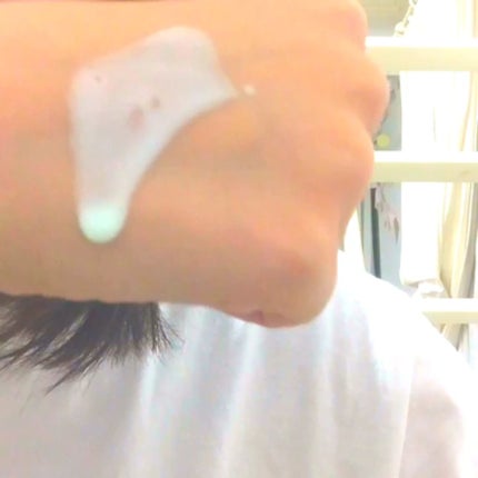 マイルド&モイスチャーアロエジェル/ネイチャーリパブリック/ボディローションを使ったクチコミ(2枚目)