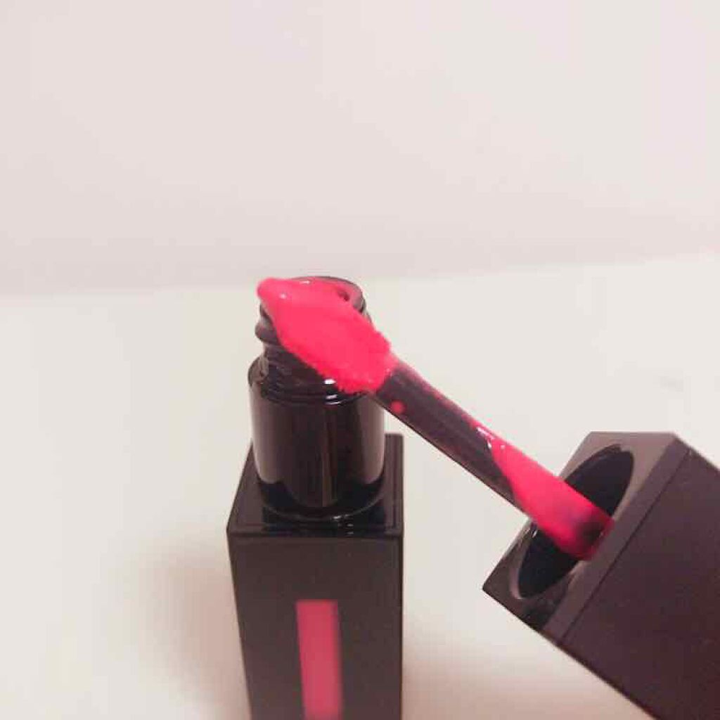 ルージュ ピュールクチュール ヴェルニ ヴィニルクリーム/YVES SAINT LAURENT BEAUTE/口紅を使ったクチコミ(2枚目)