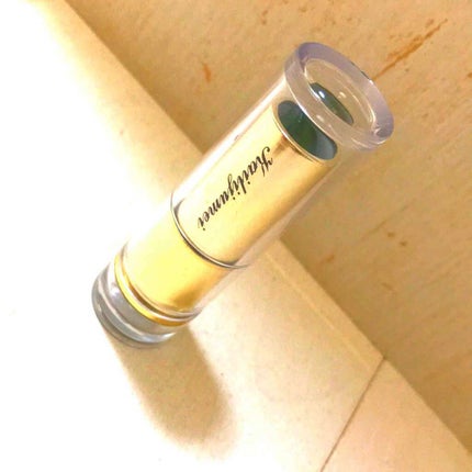ゆうな on LIPS 「カイリジュメイの金箔なし❗️緑色のフラワーです☘️温度で色が変..」(1枚目)