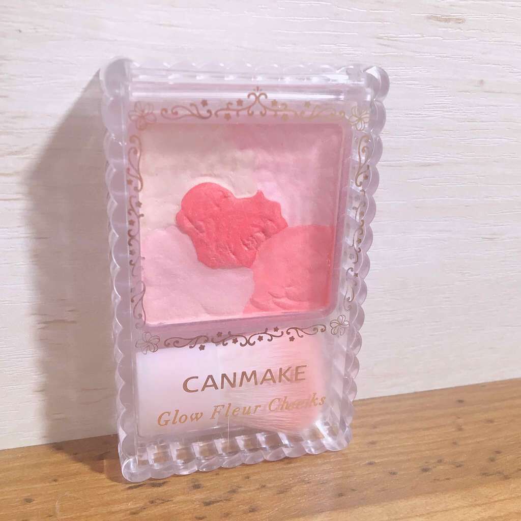 グロウフルールチークス/キャンメイク/パウダーチークを使ったクチコミ(1枚目)