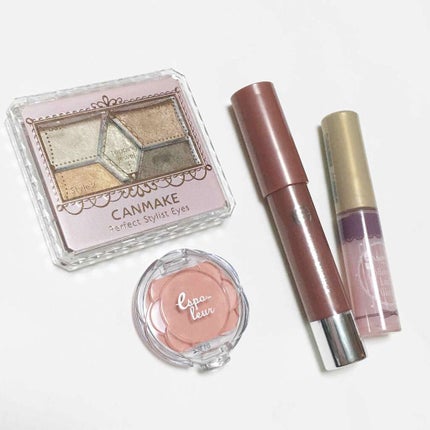 【旧品】パーフェクトスタイリストアイズ/キャンメイク/アイシャドウパレットを使ったクチコミ(2枚目)