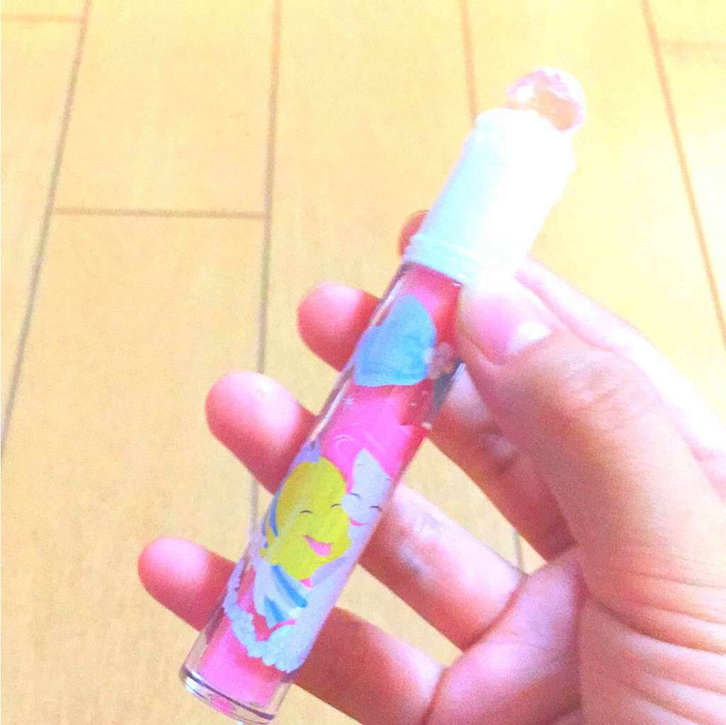 ufufy(ウフフィ) リップグロス プーさん/ディズニーストア/リップグロスを使ったクチコミ（1枚目）