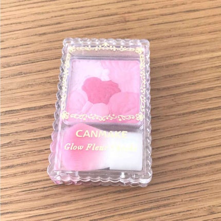 グロウフルールチークス/キャンメイク/パウダーチークを使ったクチコミ(1枚目)