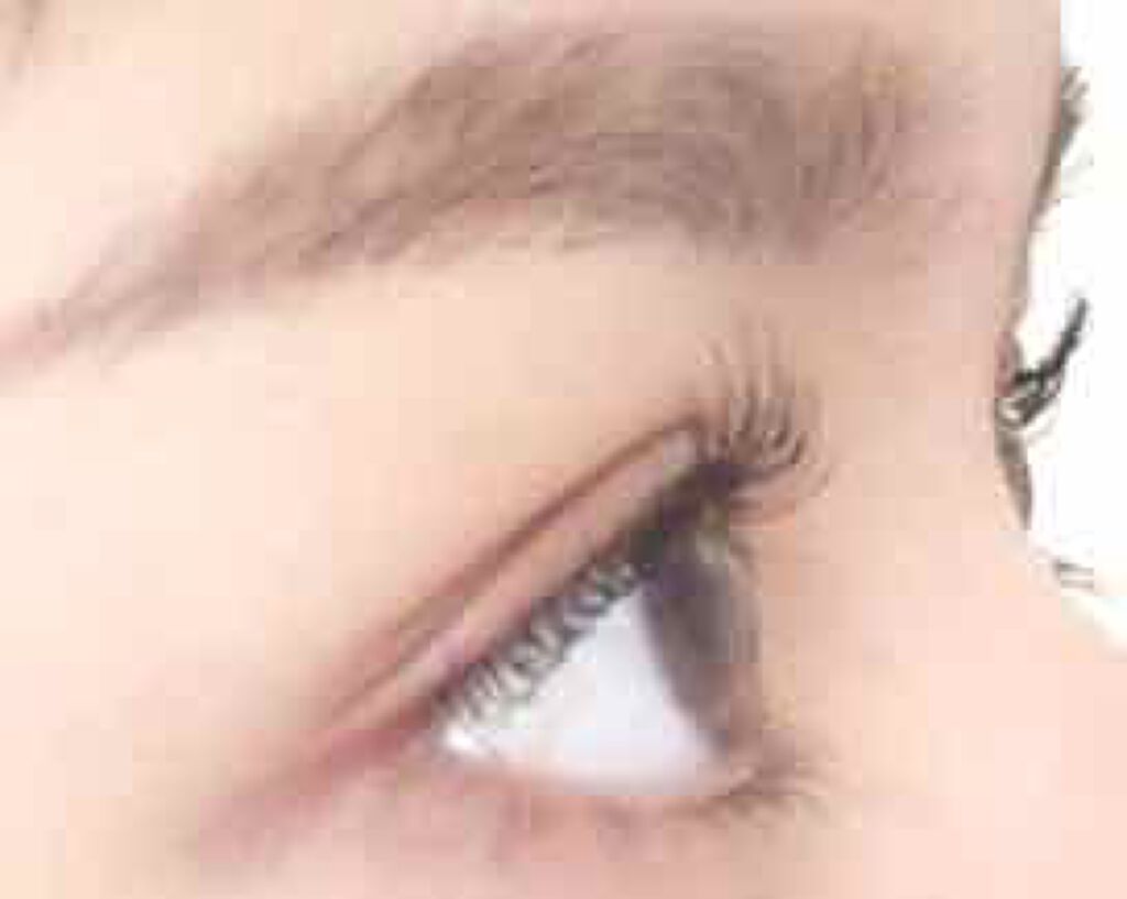 ボリューム エクスプレス ラッシュセンセーショナル/MAYBELLINE NEW YORK/マスカラを使ったクチコミ（3枚目）