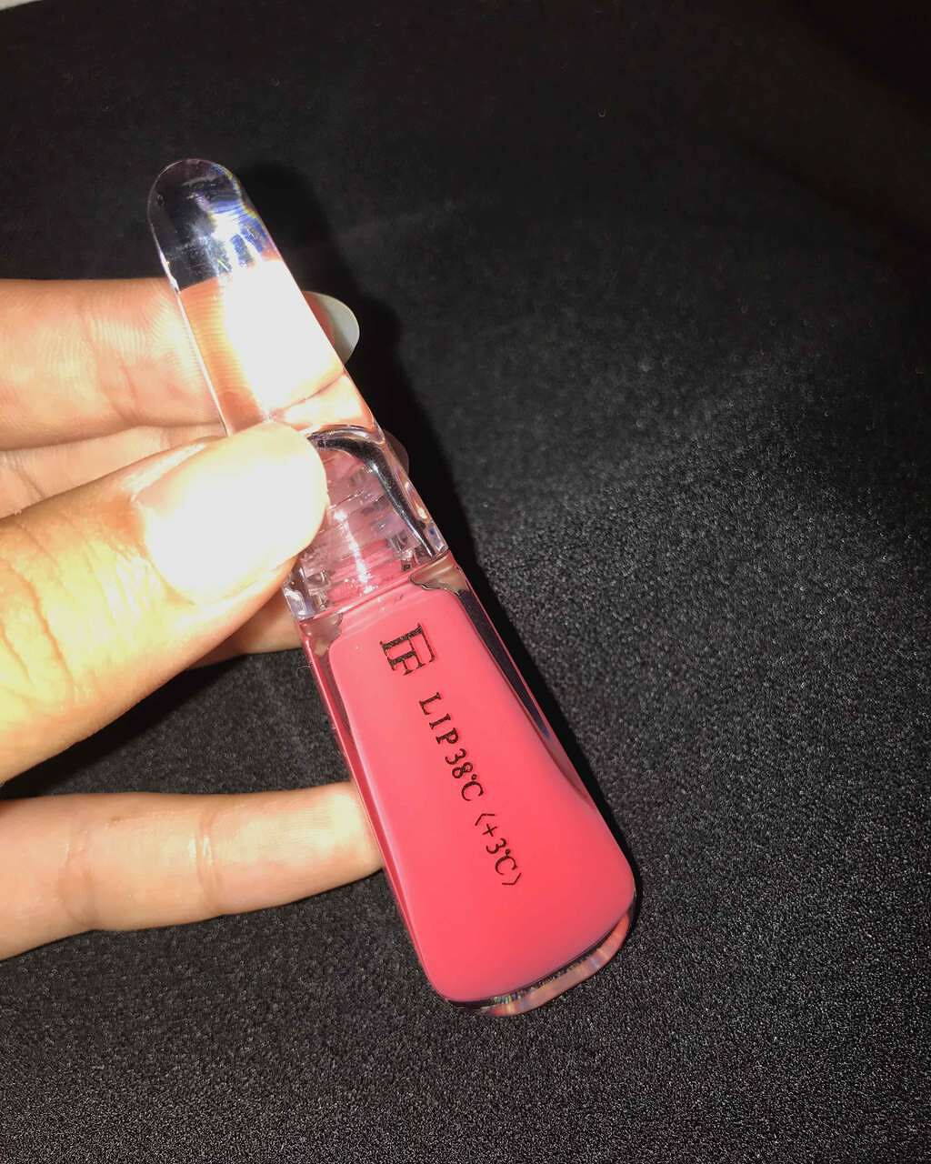 38°C / 99°F リップトリートメント (リップ美容液)/UZU BY FLOWFUSHI/リップケアを使ったクチコミ（1枚目）